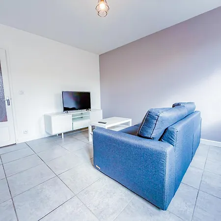 Apartment Spacieux Et Chic A *