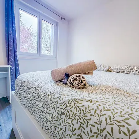 Apartment Spacieux Et Chic A *