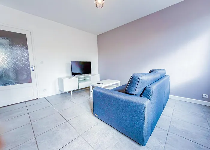 Apartment Spacieux Et Chic A *