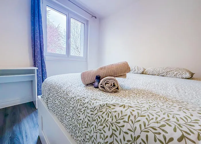 Apartment Spacieux Et Chic A *